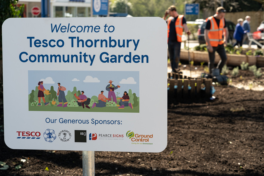Signage saying Welcome to the Tesco Thornbury Community Garden